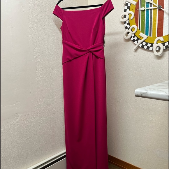 Ralph Lauren crepe off the shoulder dress 4 maxi Fuchsia STUNNING - Picture 1 of 11